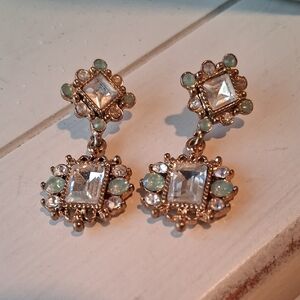 Elegant Gold and Green Dangle Earrings